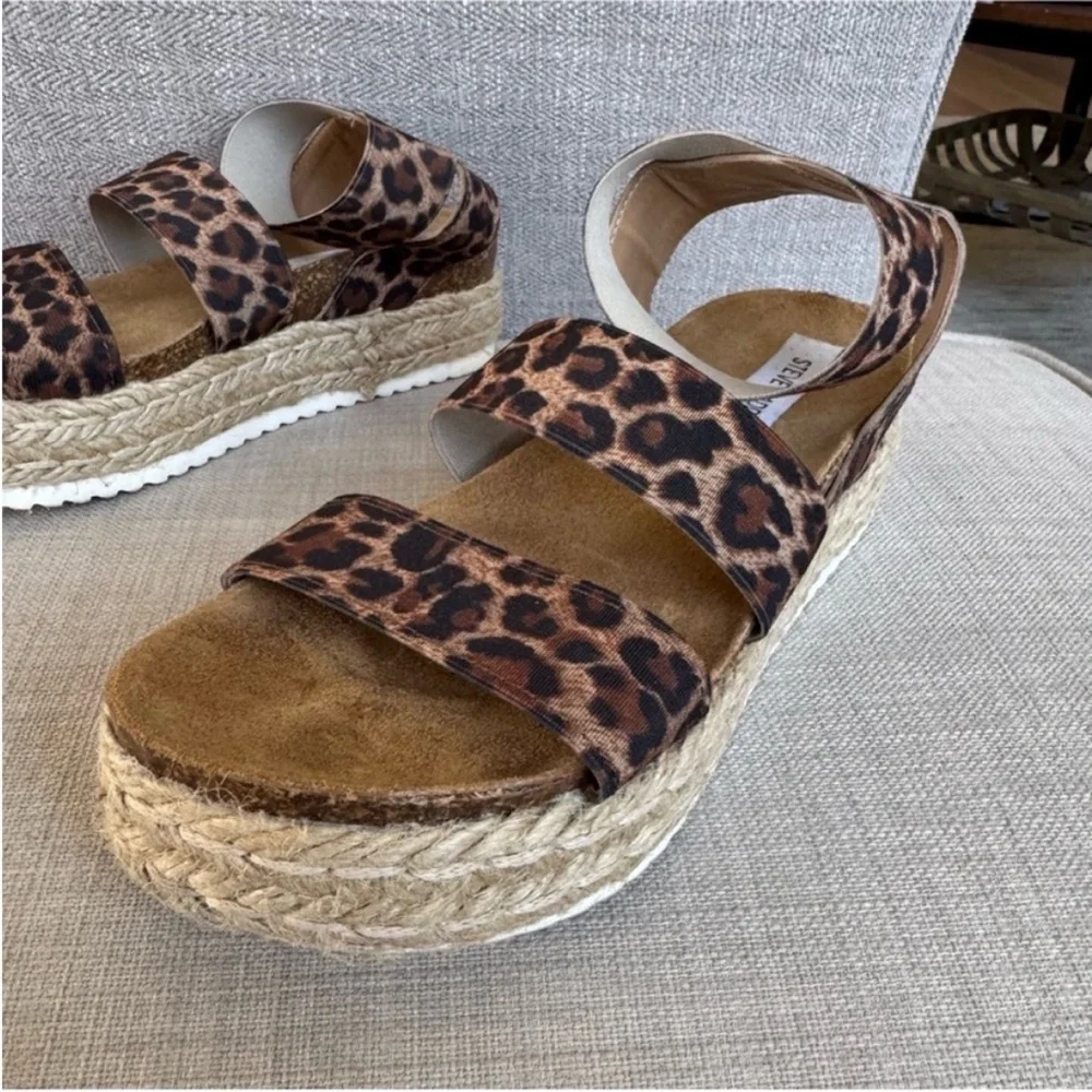 Steve Madden step into