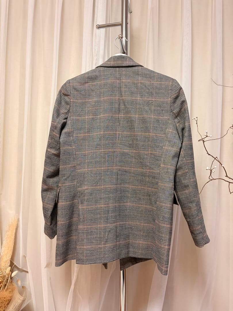 gu<br>gray plaid