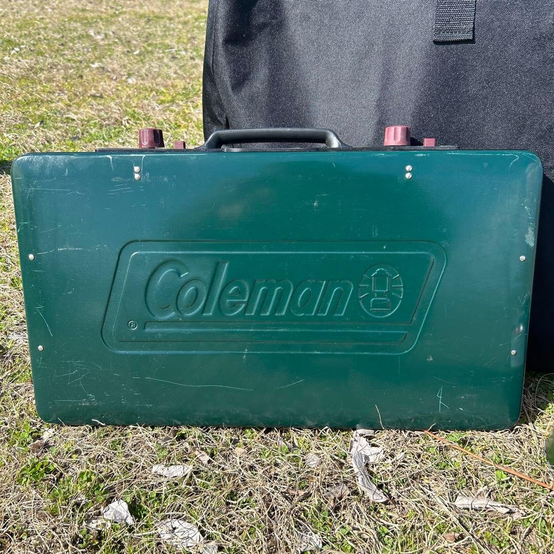 Coleman Two-Burner Stove Gas Canister Set