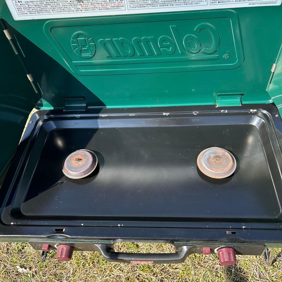 Coleman Two-Burner Stove Gas Canister Set